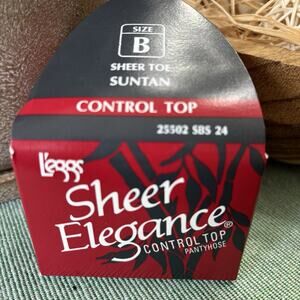 L'eggs Sheer Elegance Pantyhose Size B Suntan Control Top Sheer Toe 2 Pair NIP